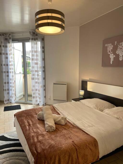 Le Saint-Amour Appartement Classe 2 Etoiles Екстер'єр фото